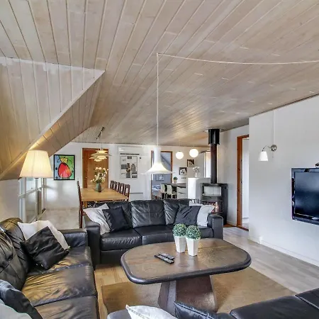 Holiday home Partenij - 1km From The Sea In Western Jutland By Interhome *